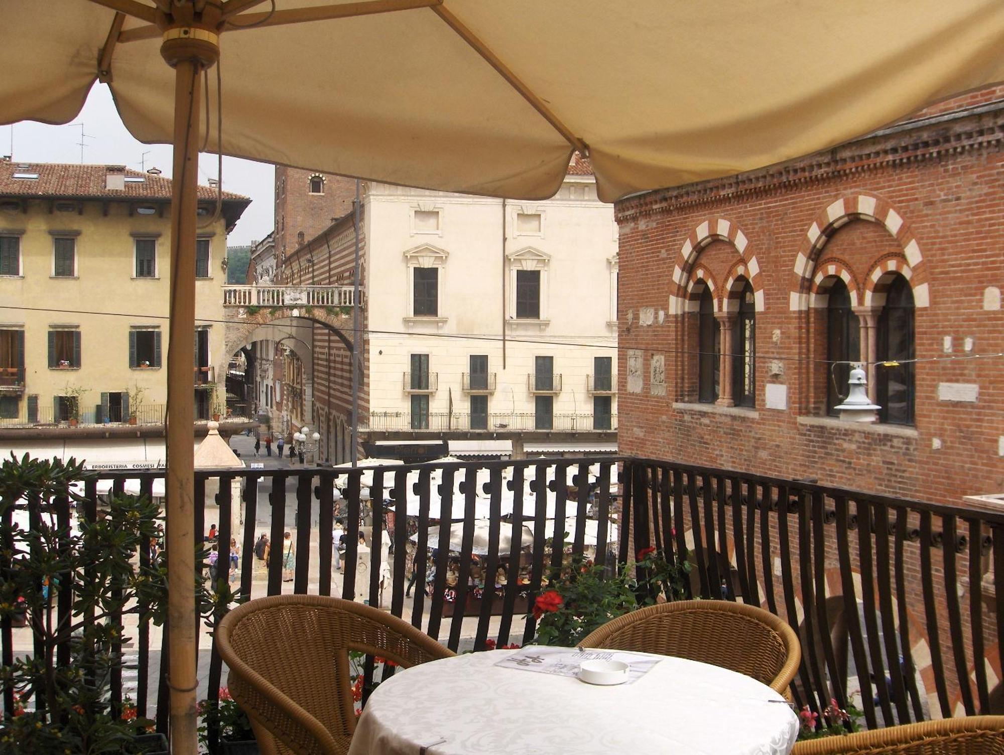 Hotel Aurora Verona Exterior photo