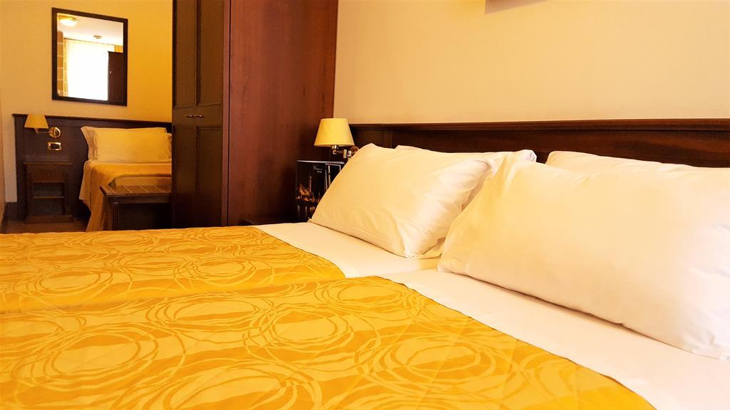 Hotel Aurora Verona Exterior photo